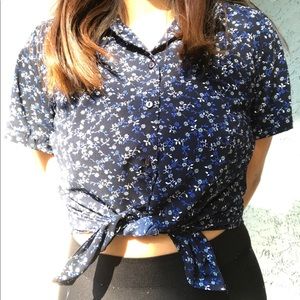 Floral button up blouse.